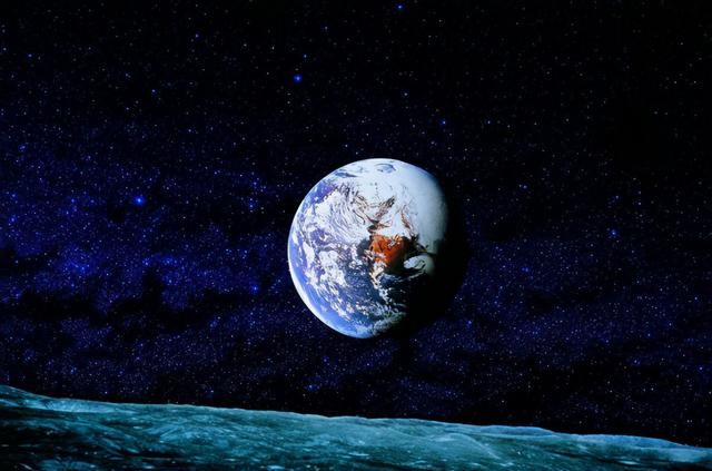 月球背面“秘密”被揭开，中国卫星立下大功，霍金预言或将成真？