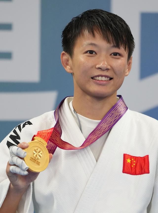 柔道——湖南队刘亭夺得女子48公斤级冠军