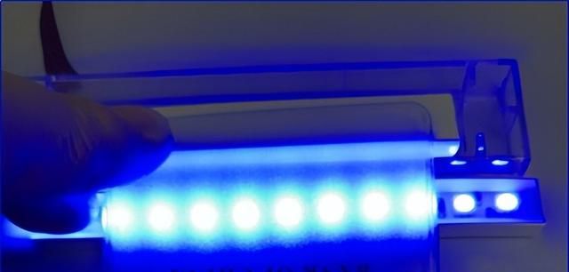 LED灯罩透光设计