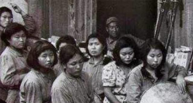 金陵十三钗唯一幸存者，代替女学生遭日军欺辱后，最后结局如何？
