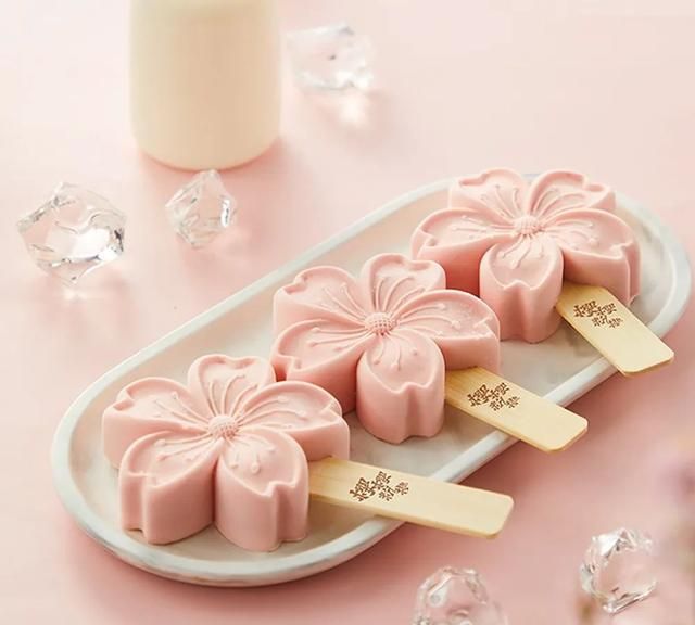 这些高颜值樱花美食，你最爱哪一款？